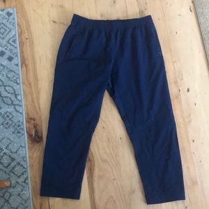 Navy Rec Trek size large